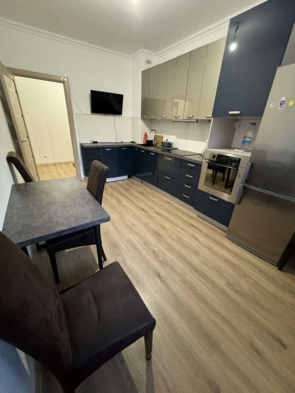 2-комн. квартира, 56 м², 5/17 этаж