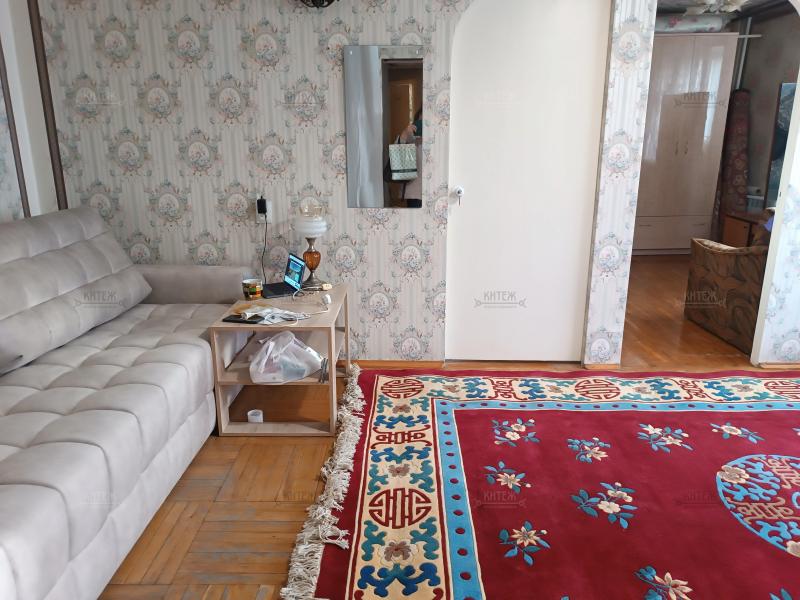 3-комн. квартира, 65 м², 3/5 этаж