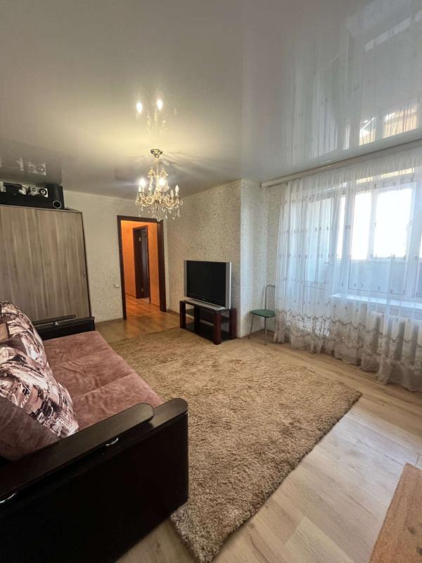 2-комн. квартира, 52 м², 2/5 этаж
