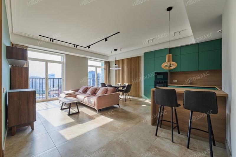 3-комн. квартира, 85 м², 13/14 этаж