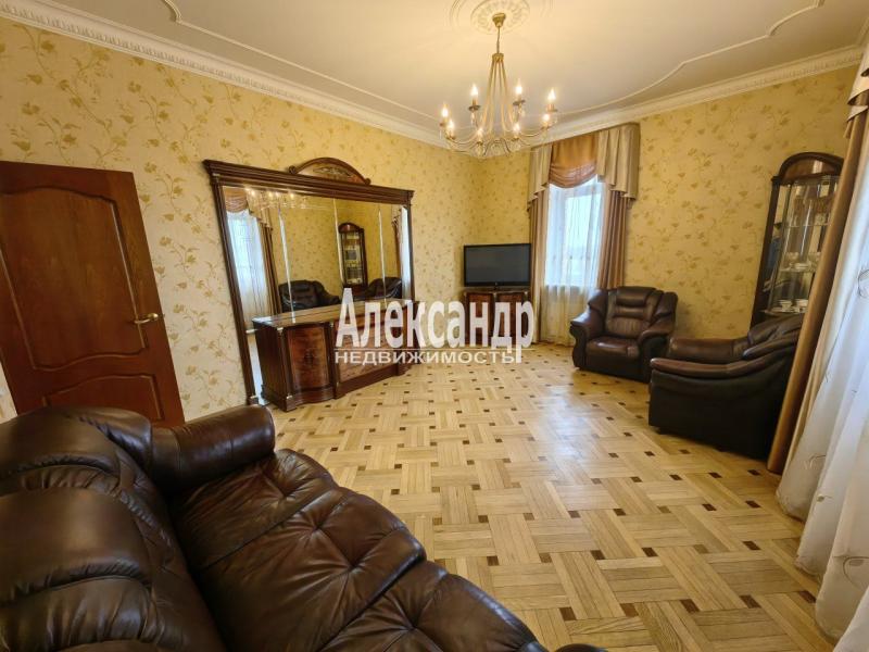 2-комн. квартира, 67 м², 13/17 этаж