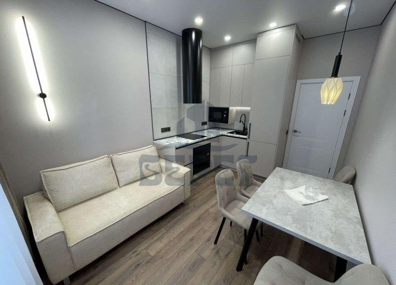 2-комн. квартира, 40 м², 10/19 этаж