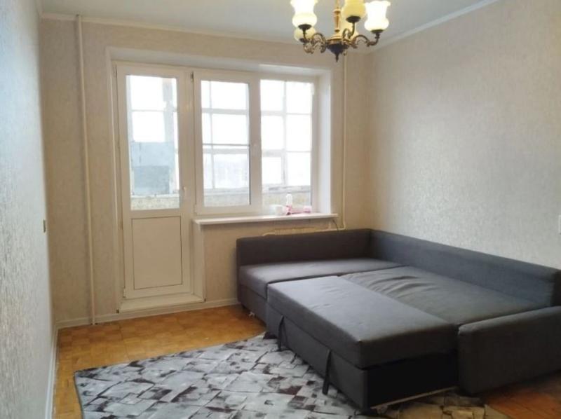 2-комн. квартира, 47 м², 2/5 этаж