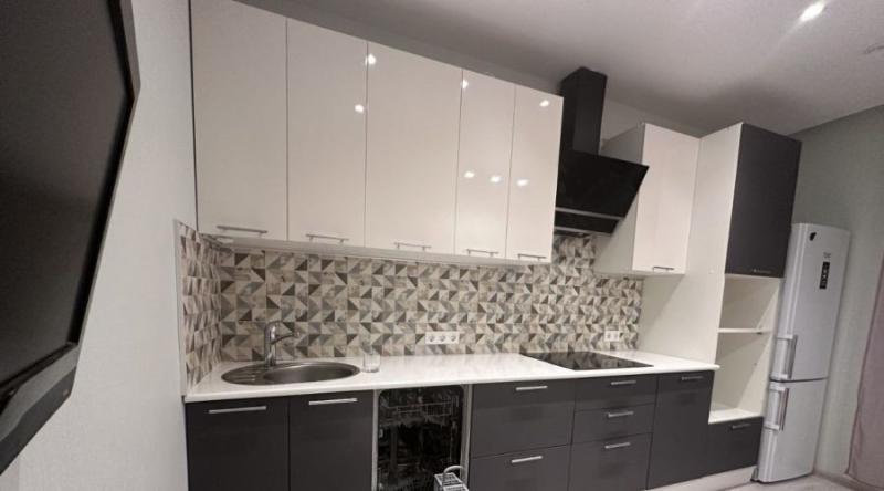 2-комн. квартира, 45 м², 2/5 этаж
