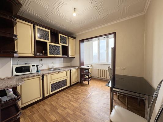 2-комн. квартира, 50 м², 3/5 этаж