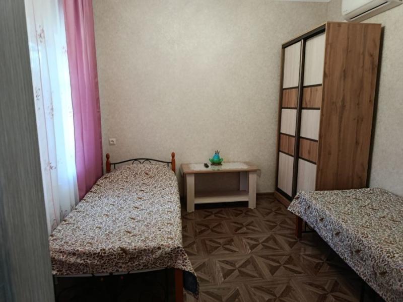 1-комн. квартира, 42 м², 2/5 этаж