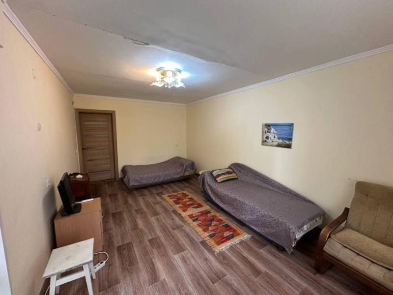 1-комн. квартира, 40 м², 2/2 этаж