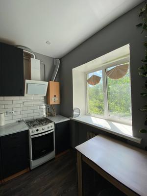 2-комн. квартира, 48 м², 3/5 этаж