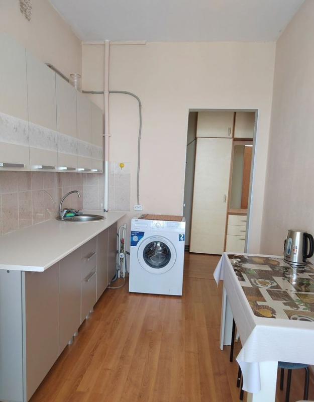 1-комн. квартира, 33 м², 10/10 этаж
