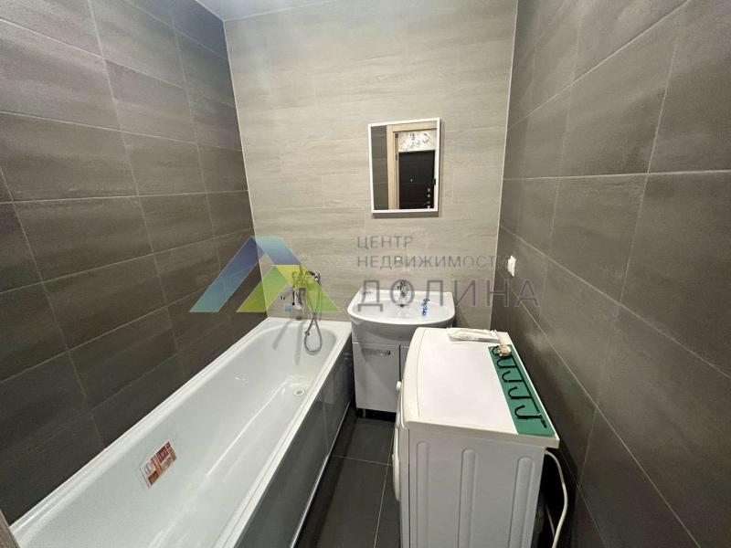2-комн. квартира, 52 м², 1/3 этаж
