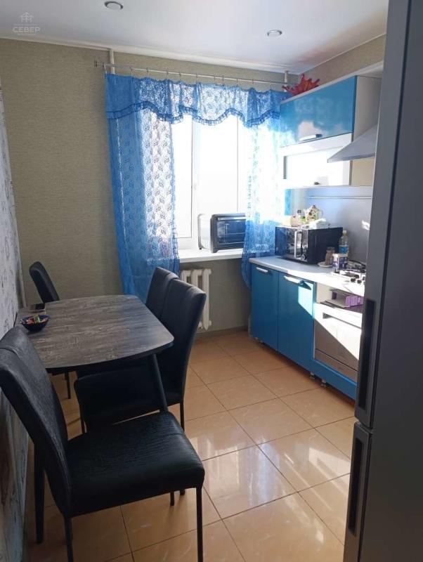 3-комн. квартира, 61 м², 6/10 этаж