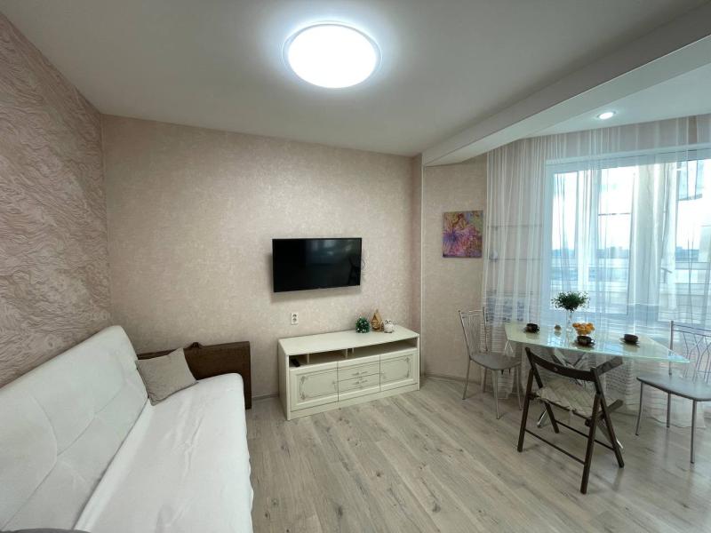 2-комн. квартира, 40 м², 14/16 этаж