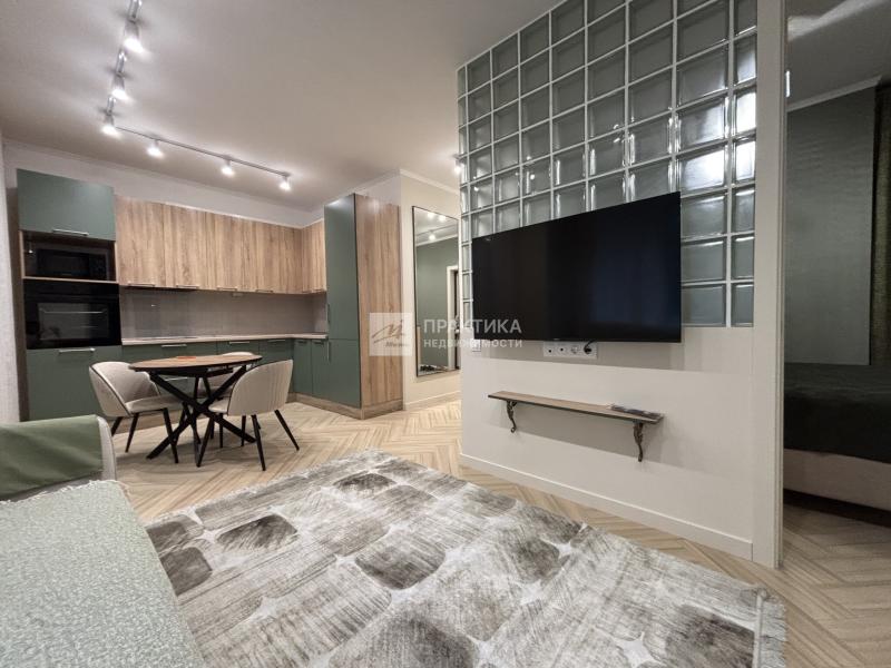 1-комн. квартира, 42 м², 8/17 этаж