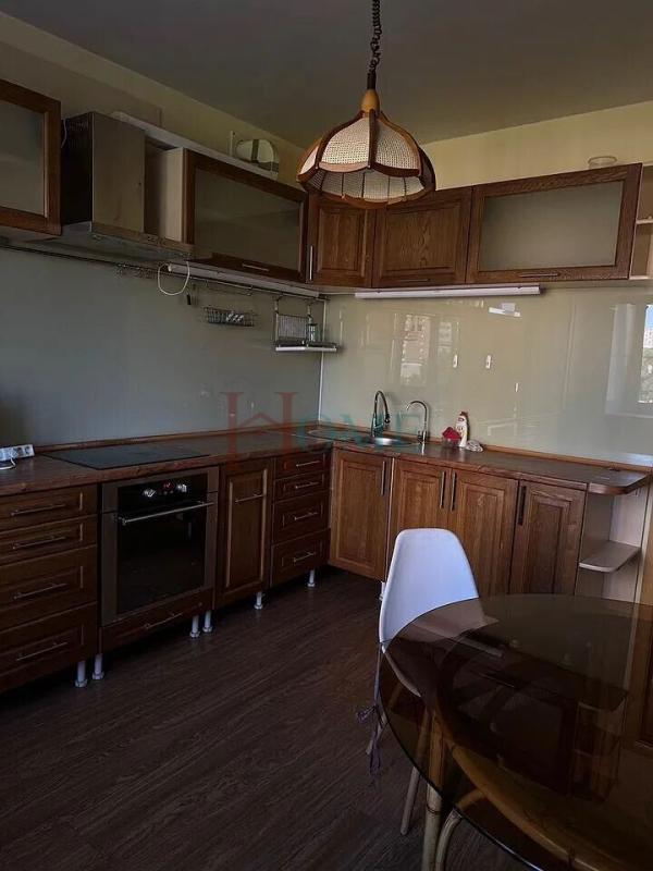 3-комн. квартира, 78 м², 4/10 этаж