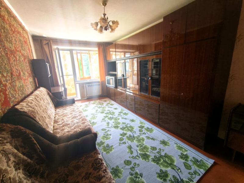 2-комн. квартира, 43 м², 3/5 этаж
