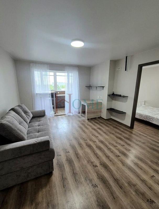 2-комн. квартира, 42 м², 9/17 этаж