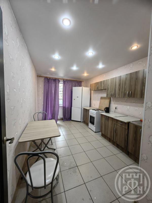 1-комн. квартира, 38 м², 3/17 этаж