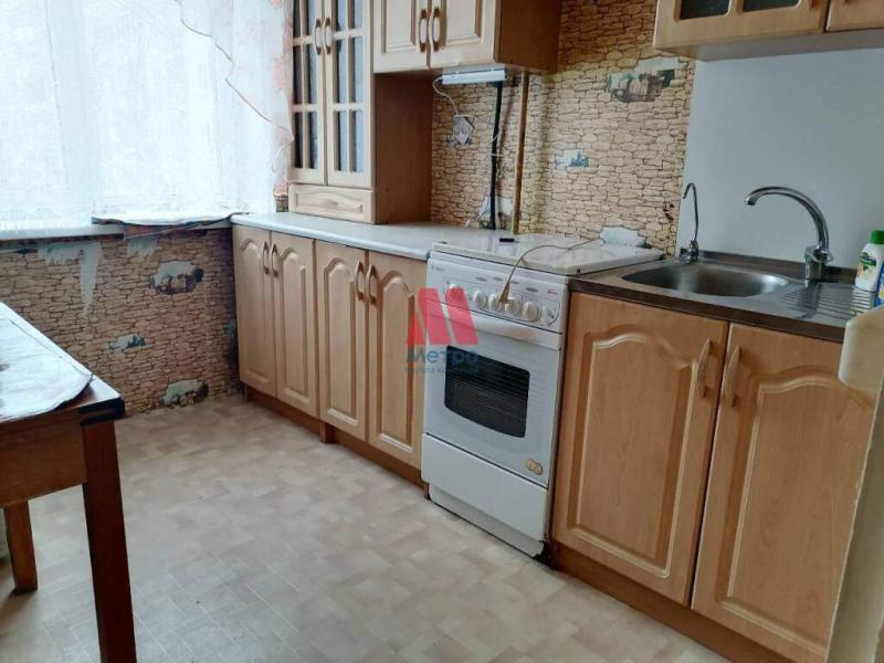 2-комн. квартира, 45 м², 2/5 этаж