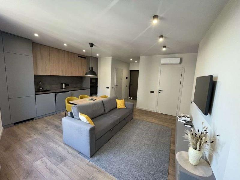2-комн. квартира, 78 м², 9/19 этаж