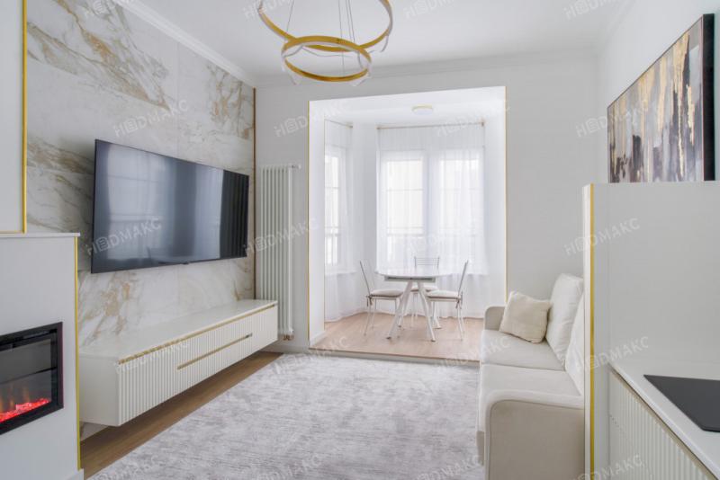 2-комн. квартира, 50 м², 2/10 этаж