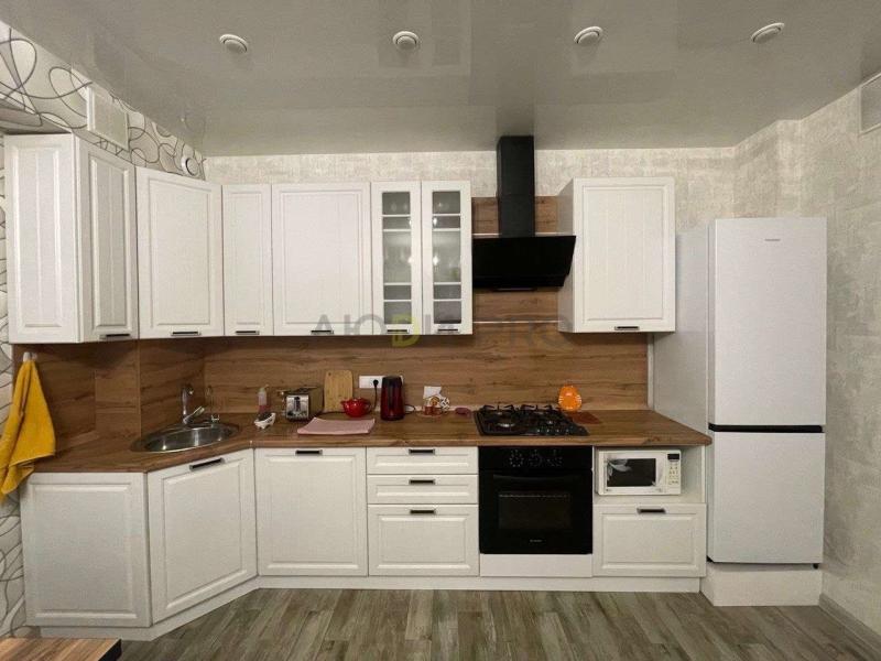 2-комн. квартира, 60 м², 1/2 этаж