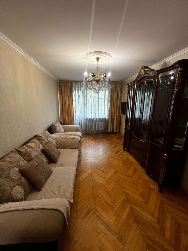 2-комн. квартира, 47 м², 4/5 этаж