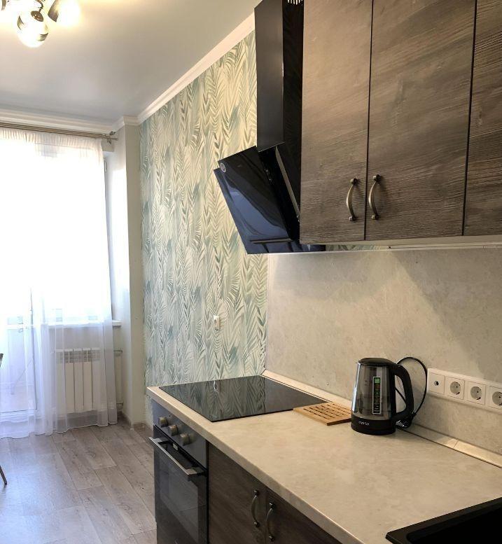 1-комн. квартира, 37 м², 19/25 этаж