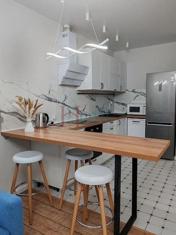 Квартира-Студия, 38 м², 11/18 этаж