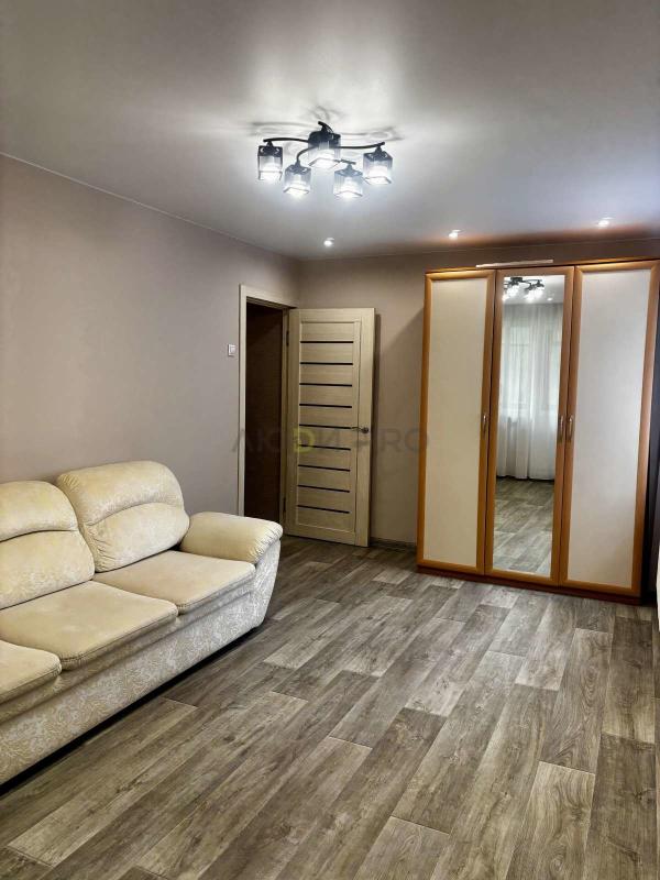 2-комн. квартира, 46 м², 2/5 этаж