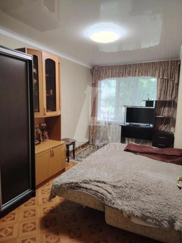 3-комн. квартира, 55 м², 1/4 этаж