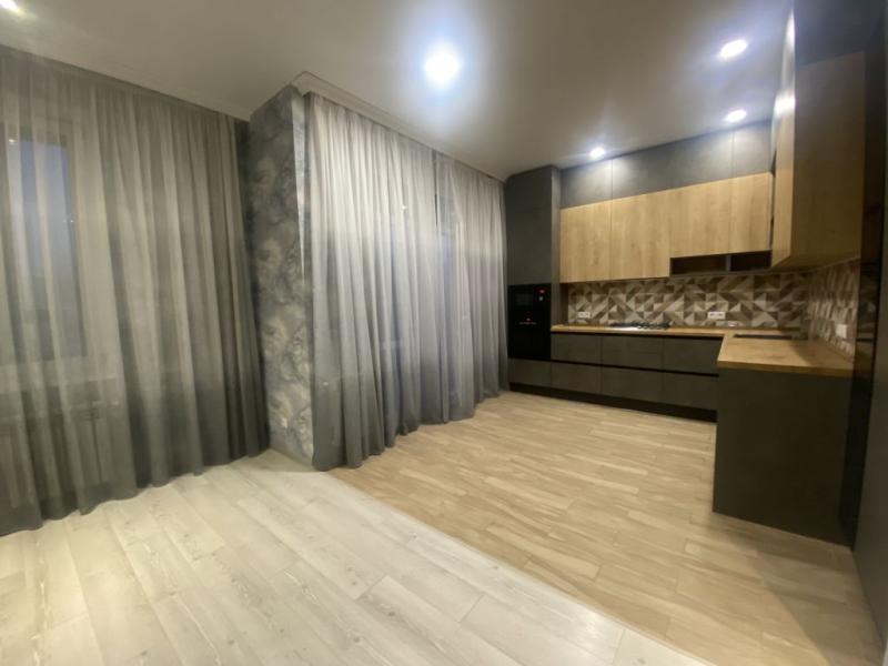 2-комн. квартира, 64 м², 4/9 этаж