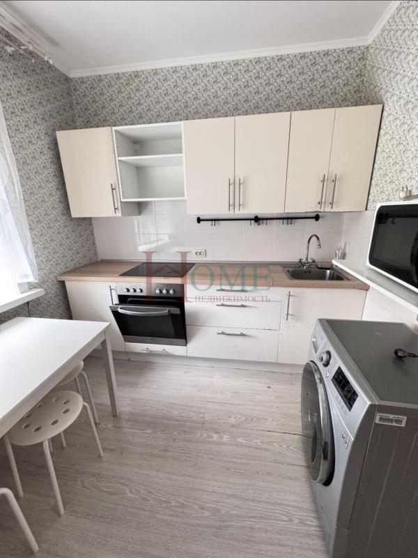 1-комн. квартира, 35 м², 6/9 этаж