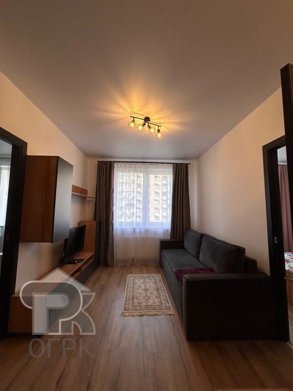 2-комн. квартира, 46 м², 7/17 этаж