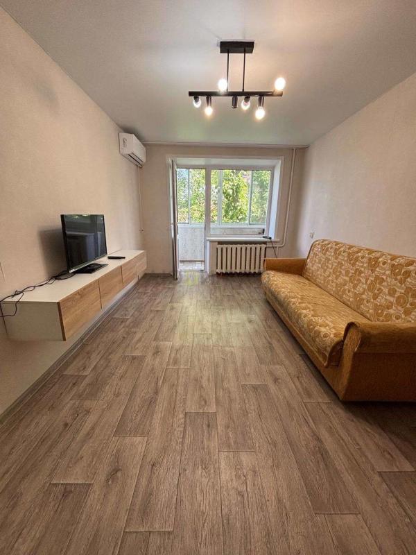 1-комн. квартира, 36 м², 3/5 этаж