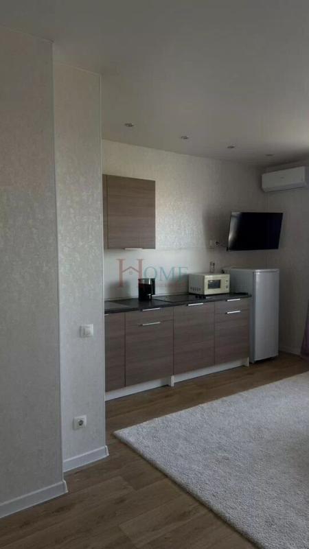 Квартира-Студия, 39 м², 14/25 этаж