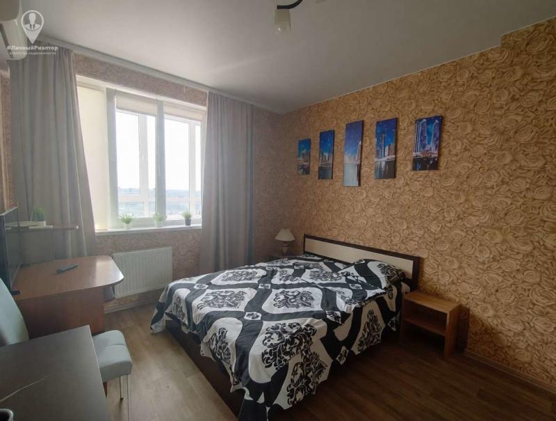 1-комн. квартира, 49 м², 24/25 этаж