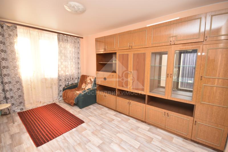 2-комн. квартира, 49 м², 2/3 этаж