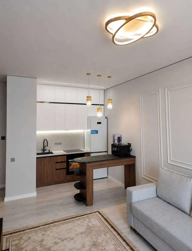1-комн. квартира, 42 м², 17/19 этаж