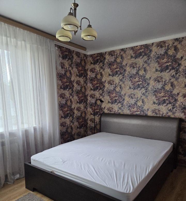 2-комн. квартира, 42 м², 1/3 этаж