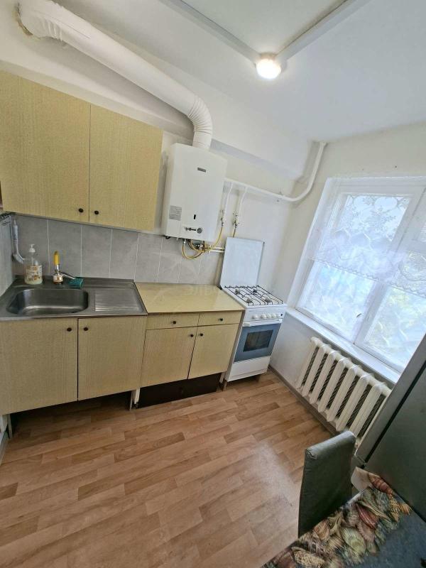 1-комн. квартира, 30 м², 1/5 этаж