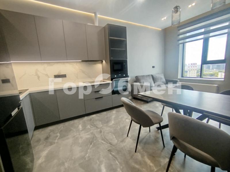 2-комн. квартира, 65 м², 20/26 этаж