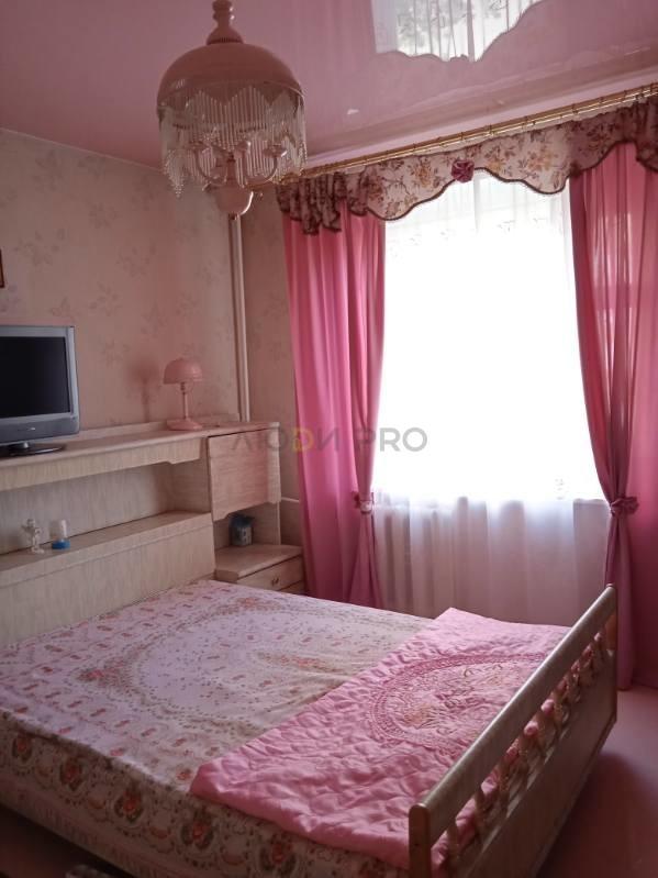 2-комн. квартира, 57 м², 2/14 этаж