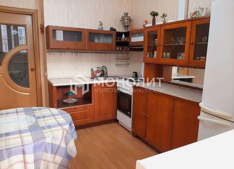 2-комн. квартира, 54 м², 4/5 этаж