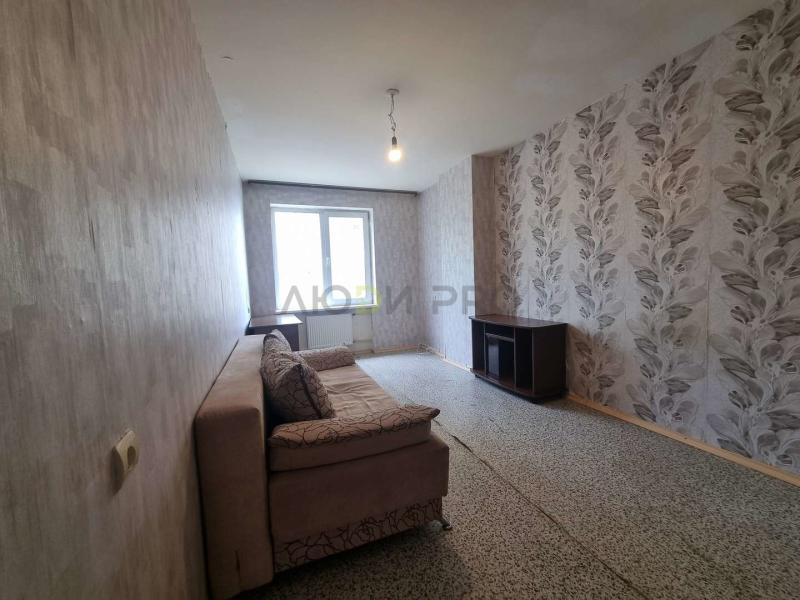 1-комн. квартира, 42 м², 3/19 этаж