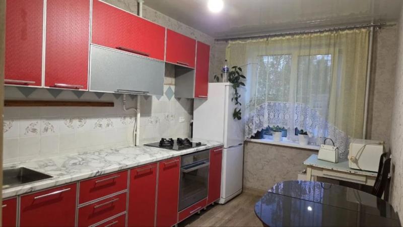 2-комн. квартира, 68 м², 2/10 этаж