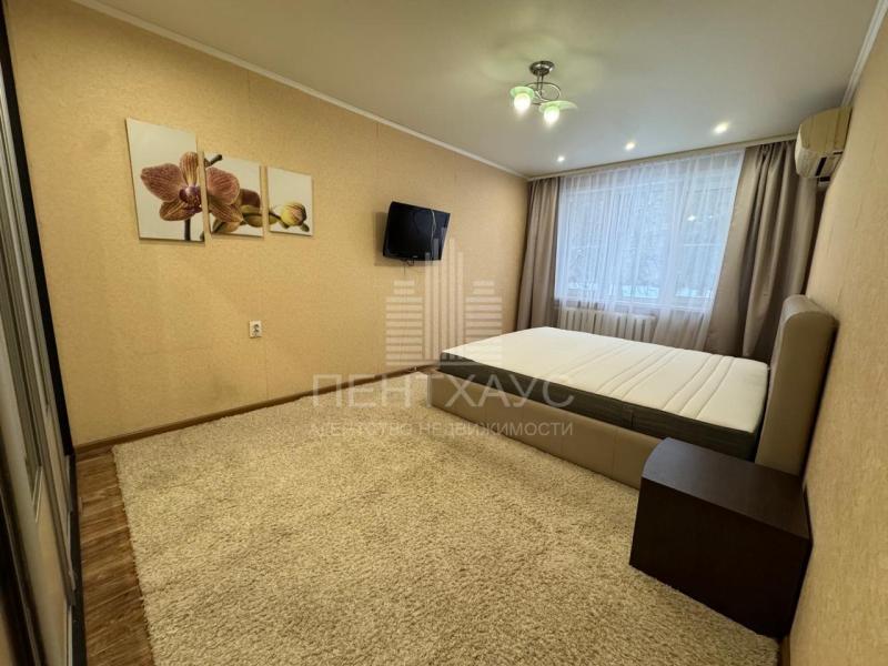 1-комн. квартира, 30 м², 1/5 этаж