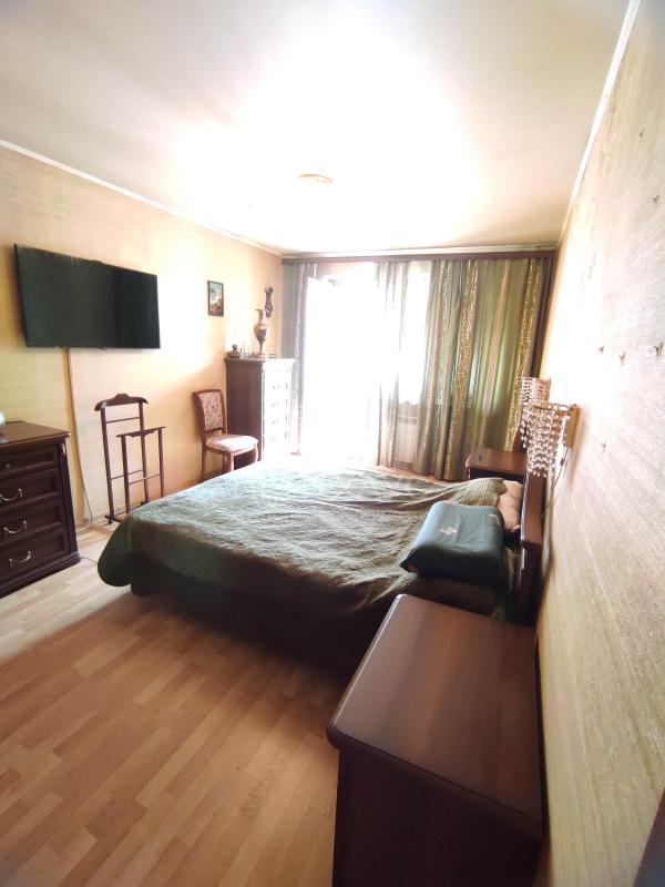 2-комн. квартира, 45 м², 2/5 этаж