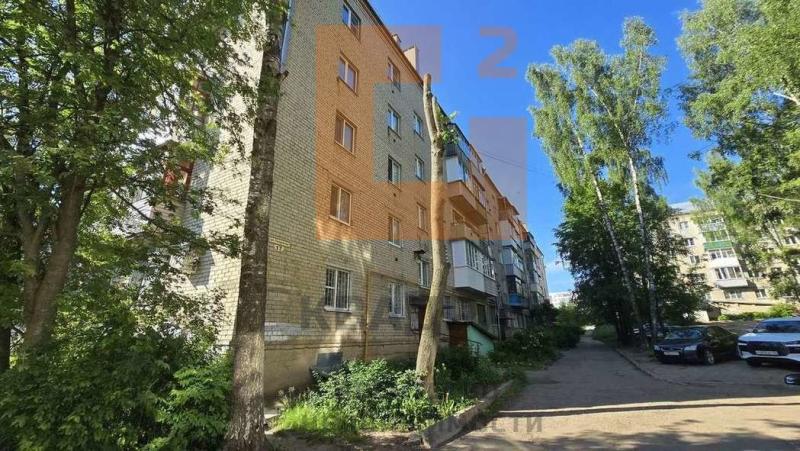 2-комн. квартира, 44 м², 2/5 этаж