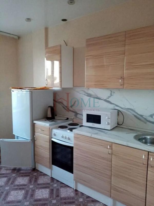 1-комн. квартира, 45 м², 6/19 этаж
