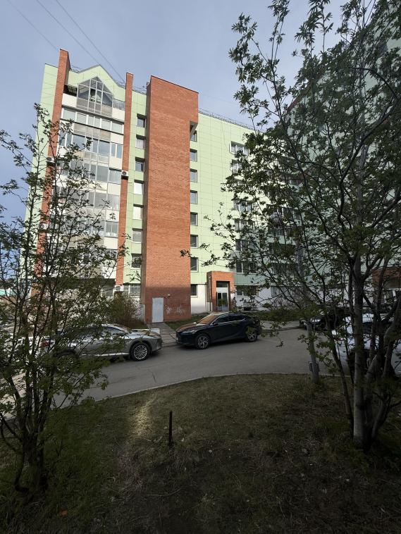 3-комн. квартира, 112 м², 3/9 этаж
